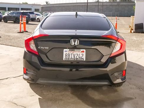 Used 2017 Honda Civic EX image 8