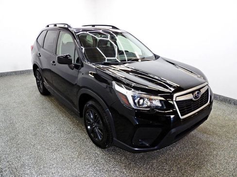 Used 2019 Subaru Forester Premium image 3