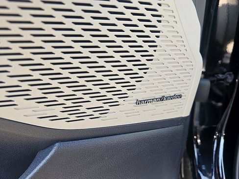 Used 2025 Hyundai Palisade Limited image 13