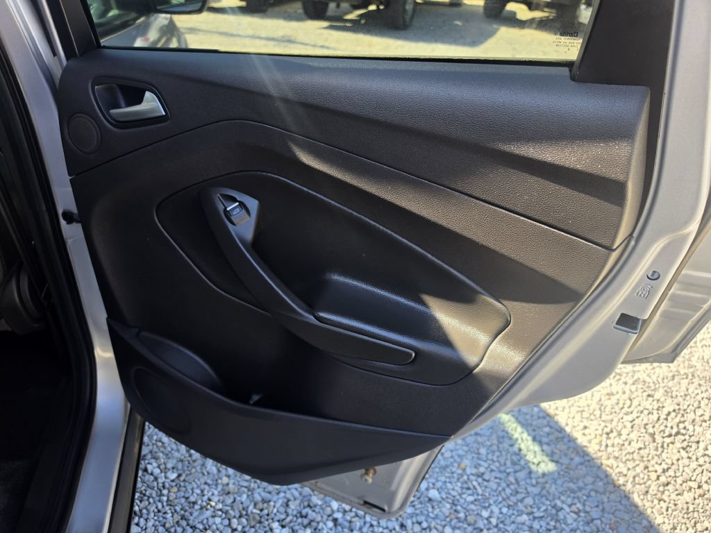 Used 2015 Ford Escape SE w/ Equipment Group 201A AWD/4WD image 24