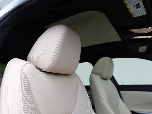 Used 2023 BMW M340i w/ Premium Package RWD image 27