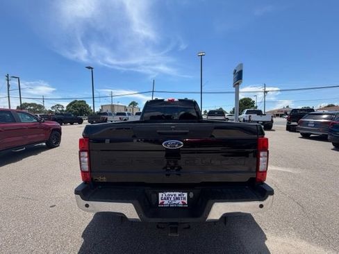 Used 2022 Ford F350 Lariat w/ Lariat Ultimate Package AWD/4WD image 7