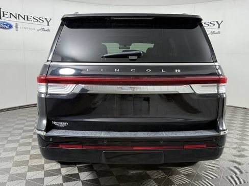 Certified 2023 Lincoln Navigator Reserve AWD/4WD image 25
