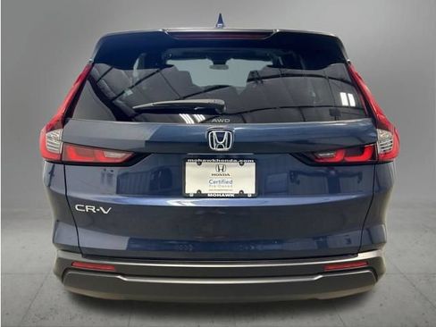 Certified 2025 Honda CR-V EX image 5