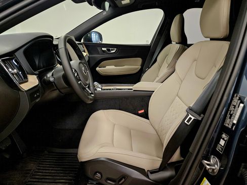 New 2026 Volvo XC60 T8 Plus w/ Protection Package Premier image 10