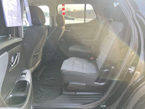 Certified 2021 Chevrolet Traverse LT image 19