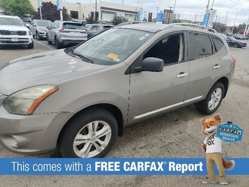 Used 2015 Nissan Rogue S w/ Convenience Package AWD/4WD image 2