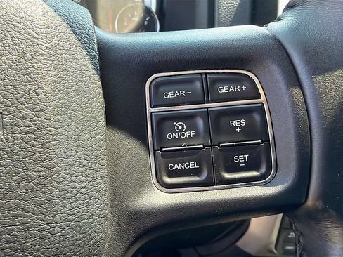 Used 2017 RAM 1500 Big Horn AWD/4WD image 13