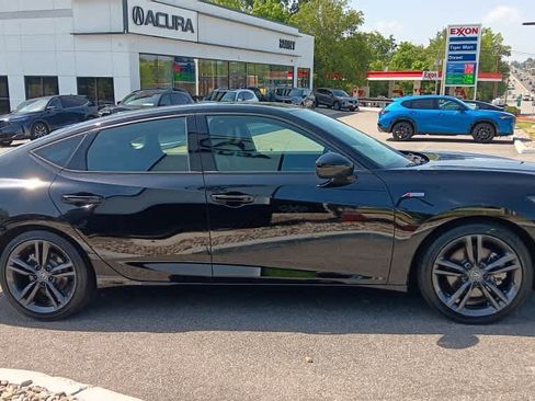 Used 2025 Acura Integra A-Spec FWD image 6