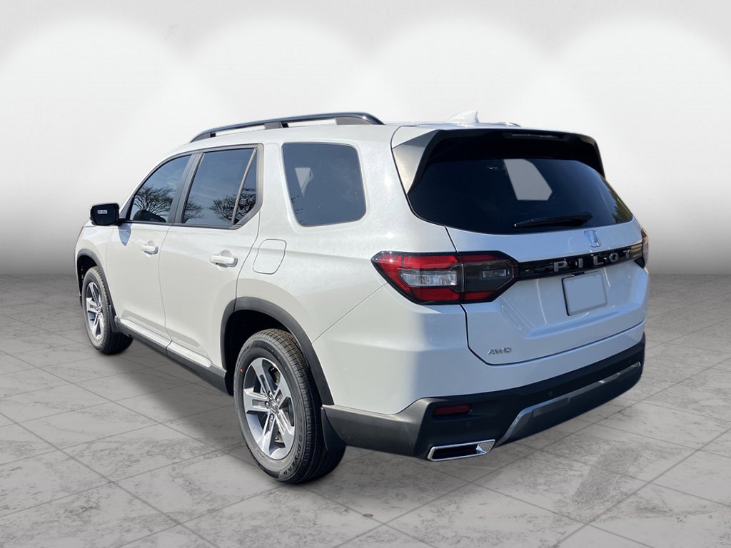 New 2026 Honda Pilot EX-L image 3