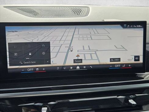 Certified 2025 BMW X7 xDrive40i w/ M Sport Package AWD/4WD image 20