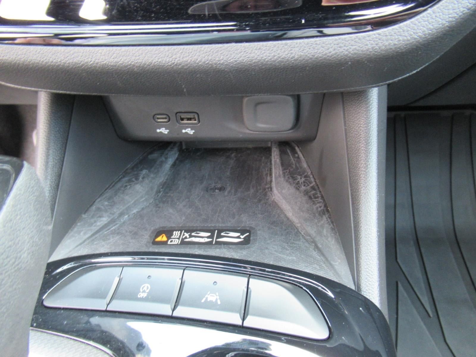 Used 2024 Buick Envista Preferred FWD image 26