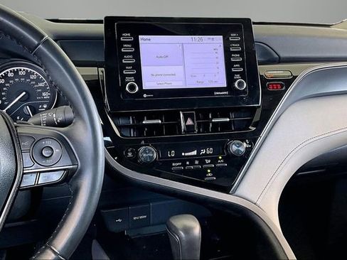 Used 2024 Toyota Camry SE w/ Convenience Package FWD image 9