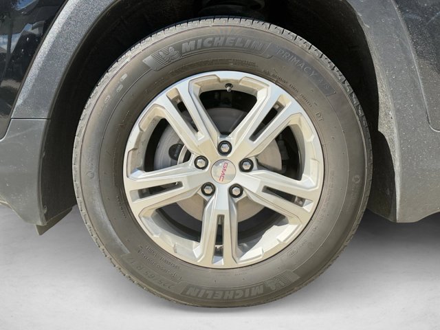 Used 2024 GMC Terrain SLE FWD image 23