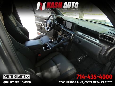 Used 2025 Toyota Tacoma TRD Sport AWD/4WD image 31