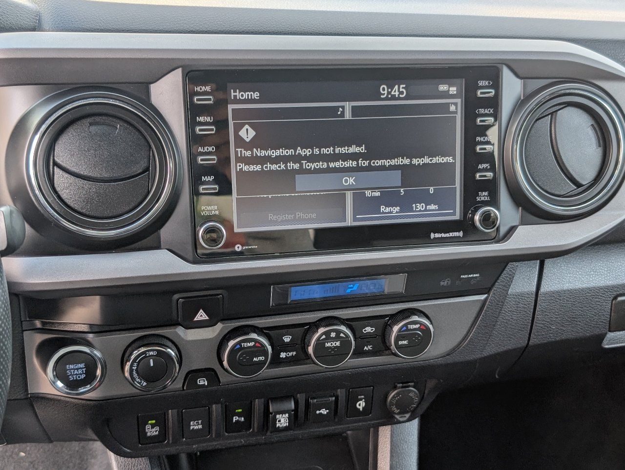 Used 2022 Toyota Tacoma TRD Sport w/ Technology Package AWD/4WD image 17
