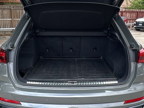 Used 2020 Audi Q3 2.0T Premium Plus image 22