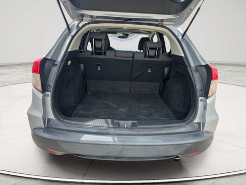 Used 2019 Honda HR-V EX image 12