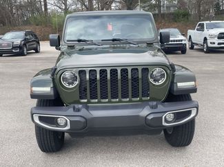 Used 2023 Jeep Gladiator Sport AWD/4WD video 3