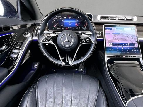 Certified 2023 Mercedes-Benz S 500 4MATIC image 7