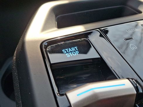 Used 2024 BMW iX xDrive50 w/ Premium Package image 24