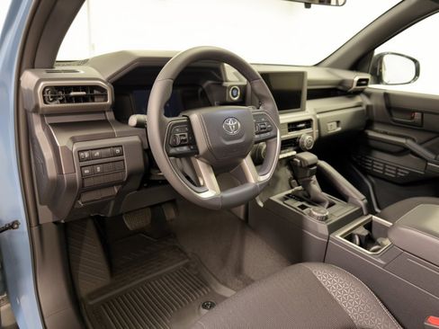 Used 2026 Toyota 4Runner SR5 RWD image 4