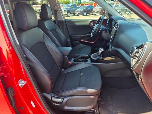 Used 2022 Kia Soul Turbo image 25