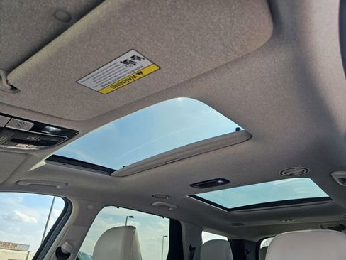 Used 2024 Hyundai Palisade Limited image 21