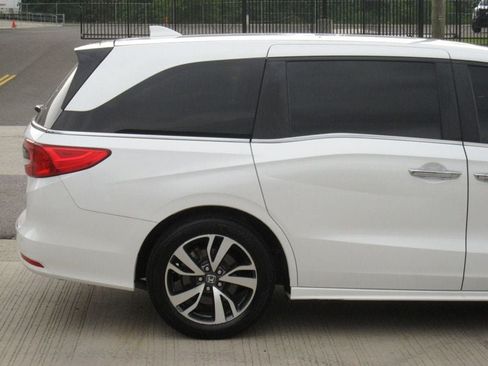 Used 2022 Honda Odyssey Touring image 8