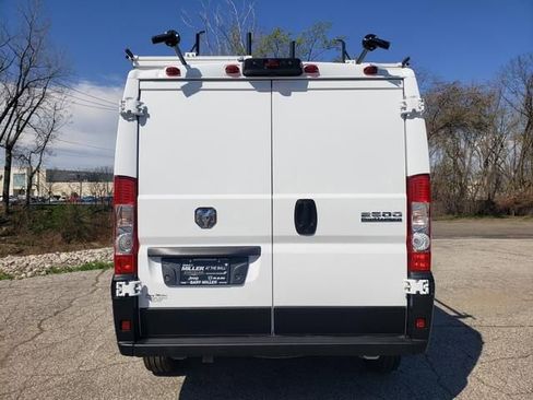 Used 2025 RAM ProMaster 2500 w/ Safety Group image 4
