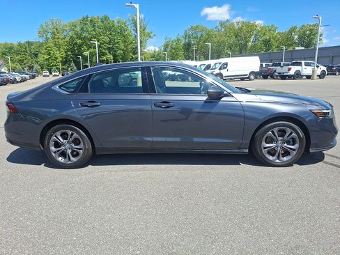 Used 2024 Honda Accord EX-L image 7