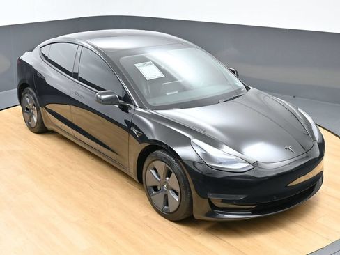 Used 2022 Tesla Model 3 RWD image 45