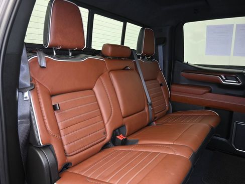 Used 2023 GMC Sierra 1500 Denali Ultimate AWD/4WD image 29