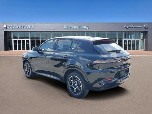 New 2025 Alfa Romeo Tonale AWD/4WD image 3