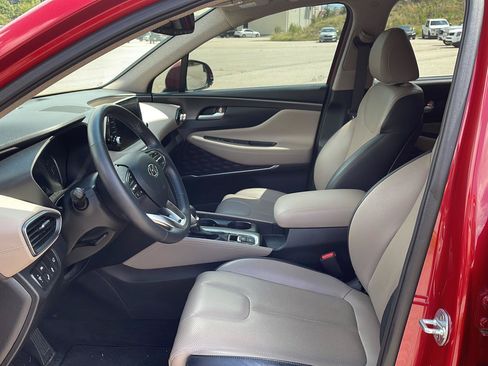 Used 2019 Hyundai Santa Fe FWD w/ Cargo Package image 8