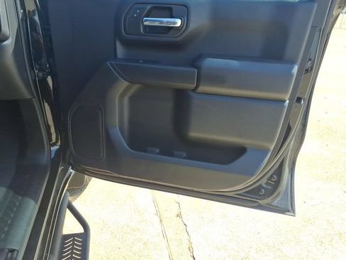 Used 2025 Chevrolet Silverado 1500 Custom RWD image 15