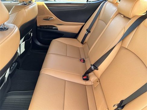 Certified 2024 Lexus ES 350 w/ Premium Package image 13