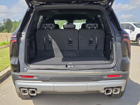New 2026 Chevrolet Traverse LT w/ Enhanced Driving Package FWD image 7