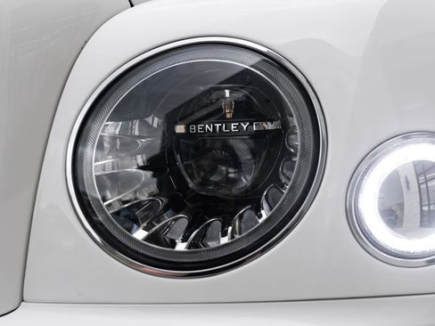 Used 2020 Bentley Mulsanne Speed RWD image 14