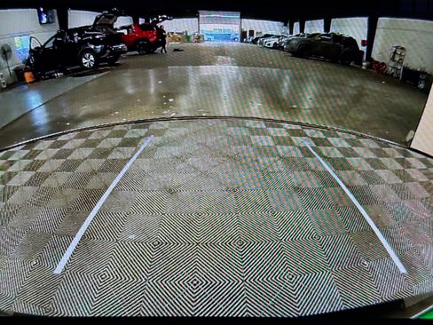 Used 2025 Tesla Model 3 Long Range image 18