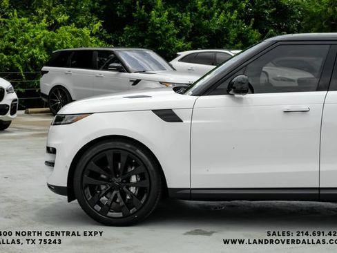 New 2026 Land Rover Range Rover Sport SE AWD/4WD image 14
