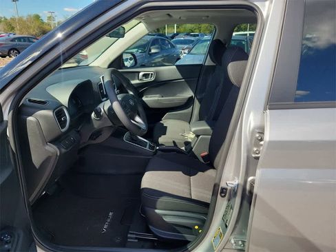 New 2026 Hyundai Venue SEL image 22