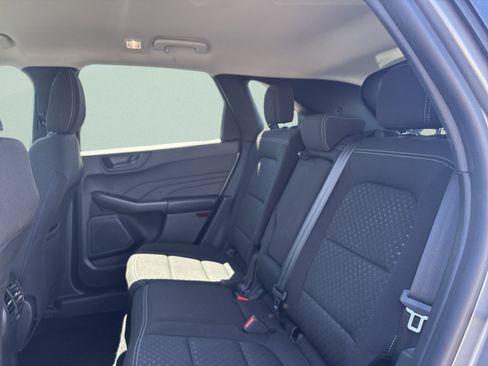 Used 2024 Ford Escape Active w/ Tech Pack #1 AWD/4WD image 18