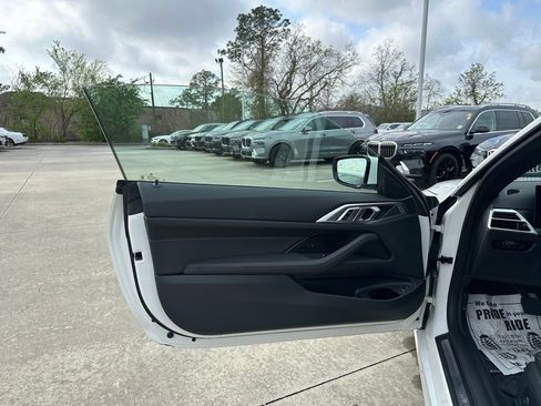 Certified 2026 BMW 430i Coupe w/ Parking Assistance Package image 11