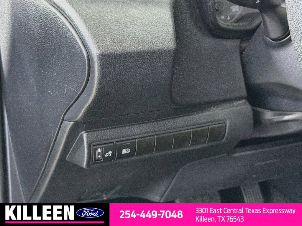 Used 2023 Toyota Corolla LE FWD image 9