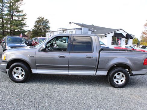 Used 2002 Ford F150 XLT image 10