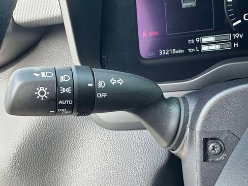 Used 2025 Toyota Tundra Limited image 20