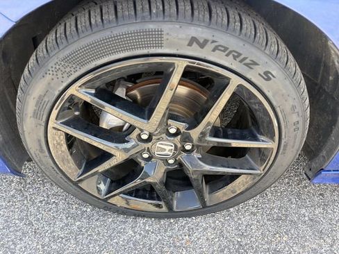 Used 2024 Honda Civic Sport image 18