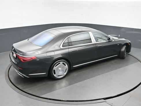 Used 2023 Mercedes-Benz Maybach S 680 Maybach S 680 w/ Manufaktur Leather Package image 38