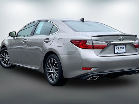 Used 2017 Lexus ES 350 w/ Luxury Package FWD image 10